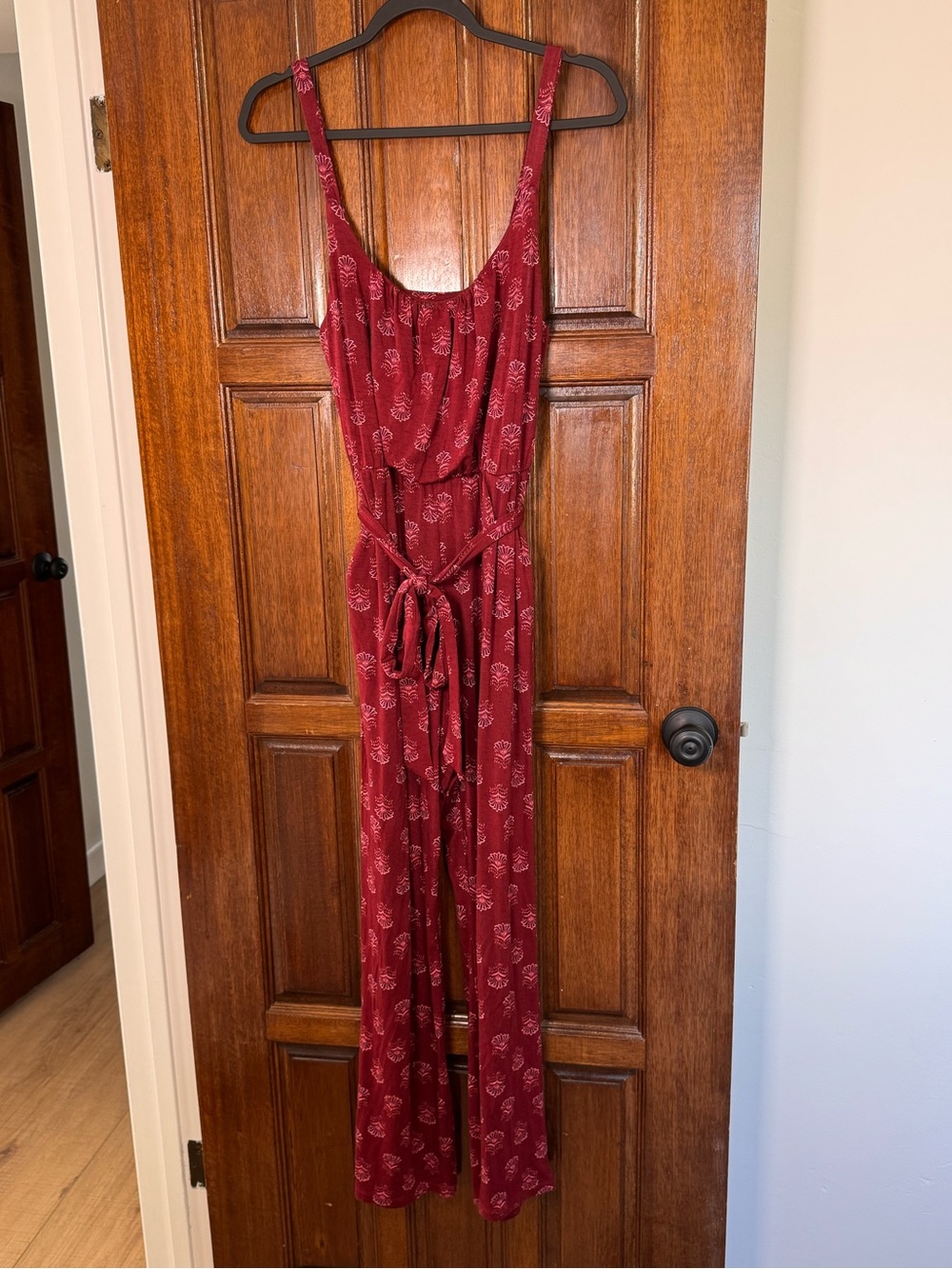 Market & Spruce Burgundy Printed Tie-Waist Sleeveless Jumpsuit